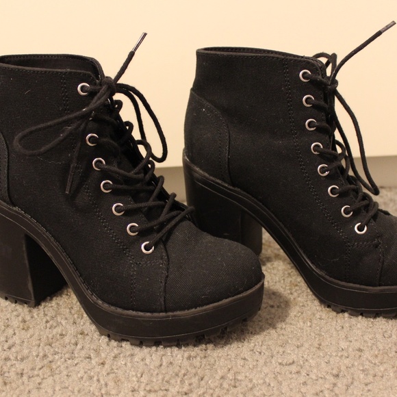 H&M Shoes - H&M Black Lace-up Boots